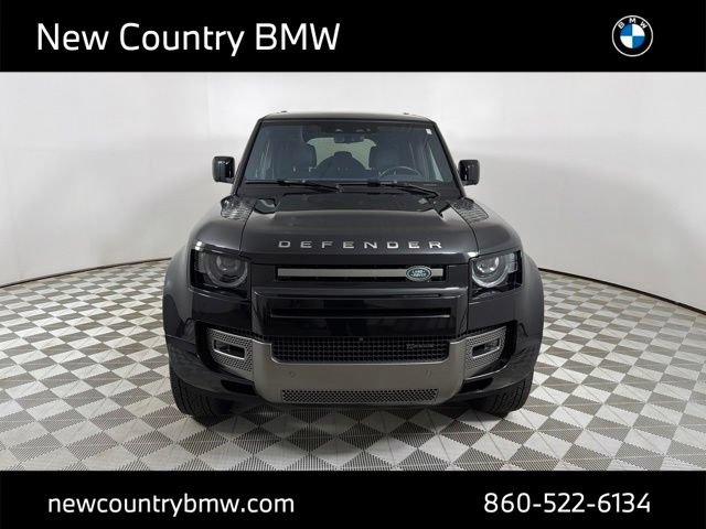 Used 2022 Land Rover Defender 110 X-Dynamic SE AWD/4WD image 2
