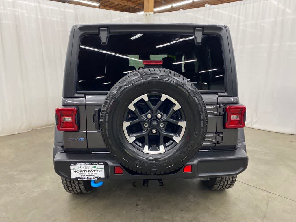 Used 2024 Jeep Wrangler Unlimited Rubicon 4xe AWD/4WD image 5