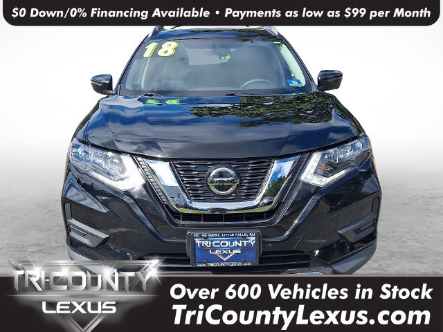 Used 2018 Nissan Rogue SV w/ Premium Package AWD/4WD image 2