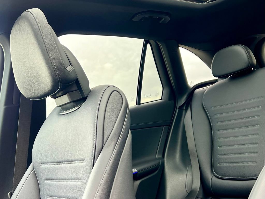 Certified 2024 Mercedes-Benz GLC 300 4MATIC image 21