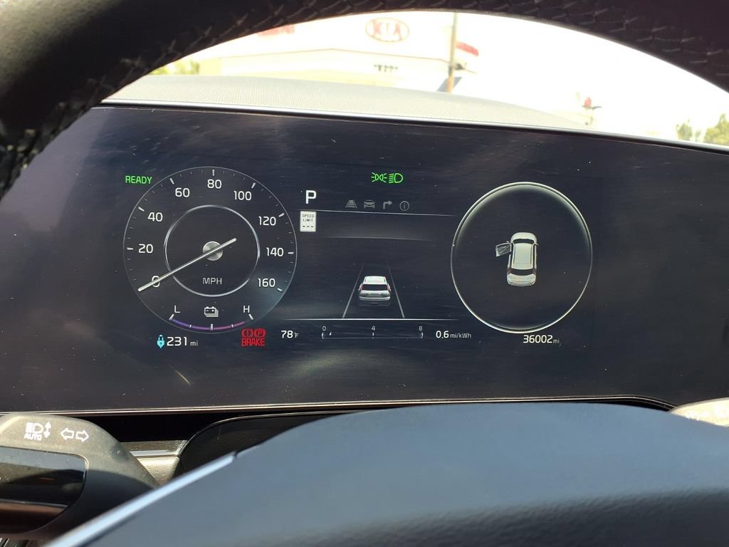 Used 2023 Kia Niro Wind FWD image 13