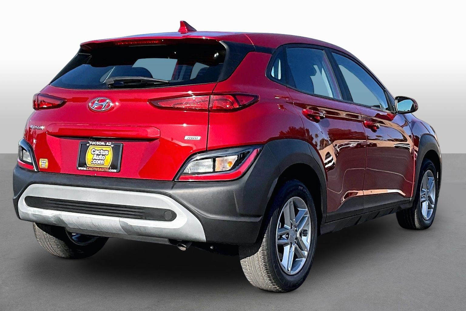 Used 2022 Hyundai Kona SE AWD/4WD image 2