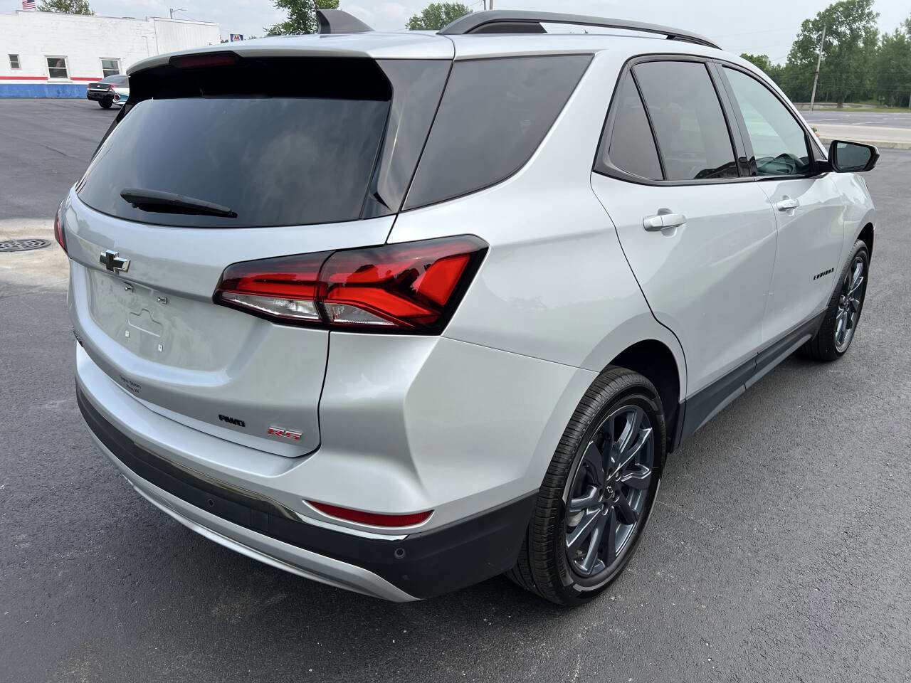 Used 2022 Chevrolet Equinox RS image 6