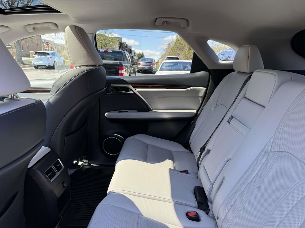 Used 2019 Lexus RX 350 AWD w/ Navigation Package image 17