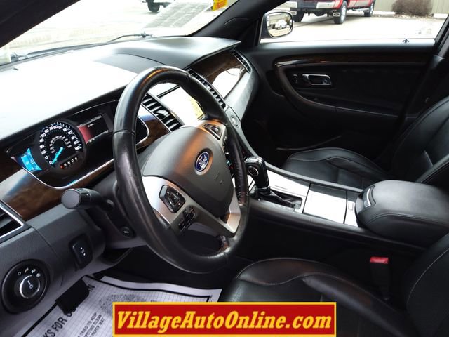 Used 2019 Ford Taurus Limited image 16