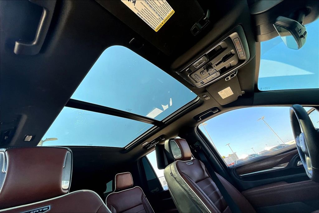 Used 2023 GMC Yukon Denali Ultimate image 22