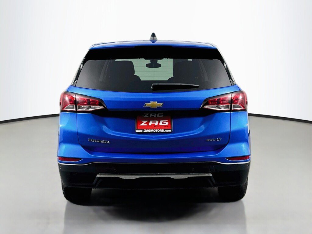 Used 2024 Chevrolet Equinox LT AWD/4WD image 4