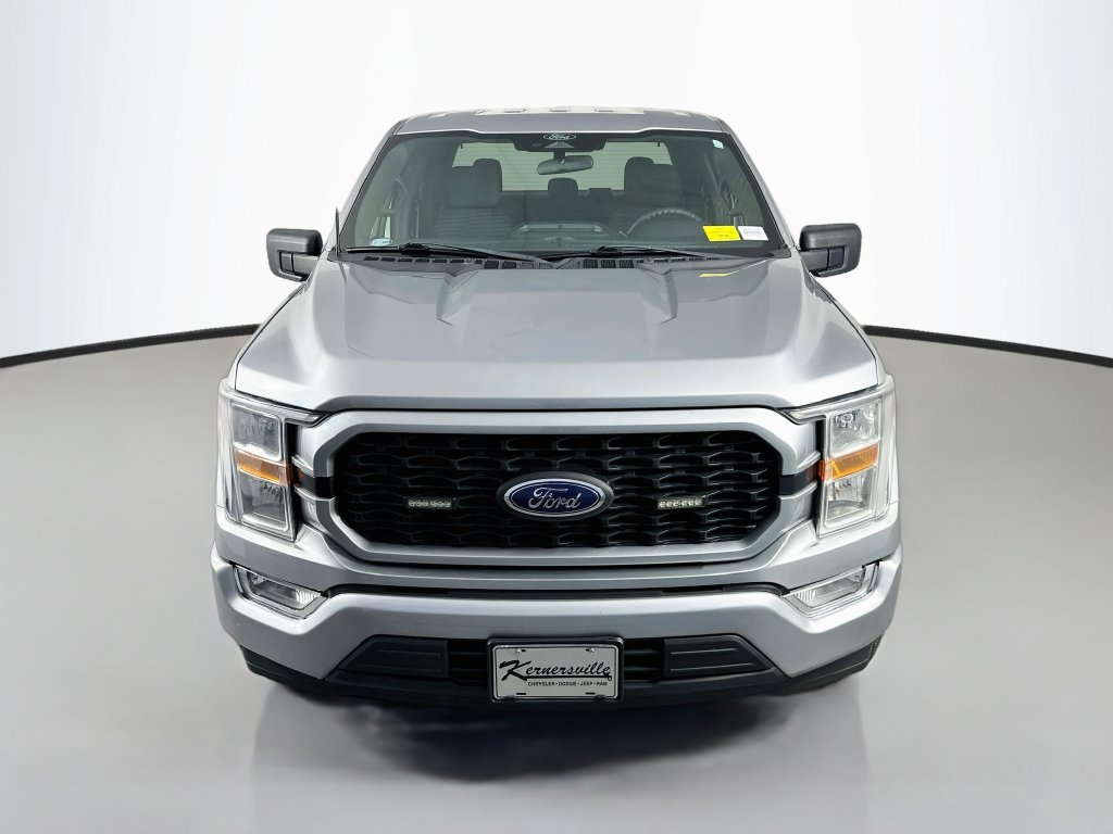Used 2022 Ford F150 XL w/ STX Appearance Package RWD image 2