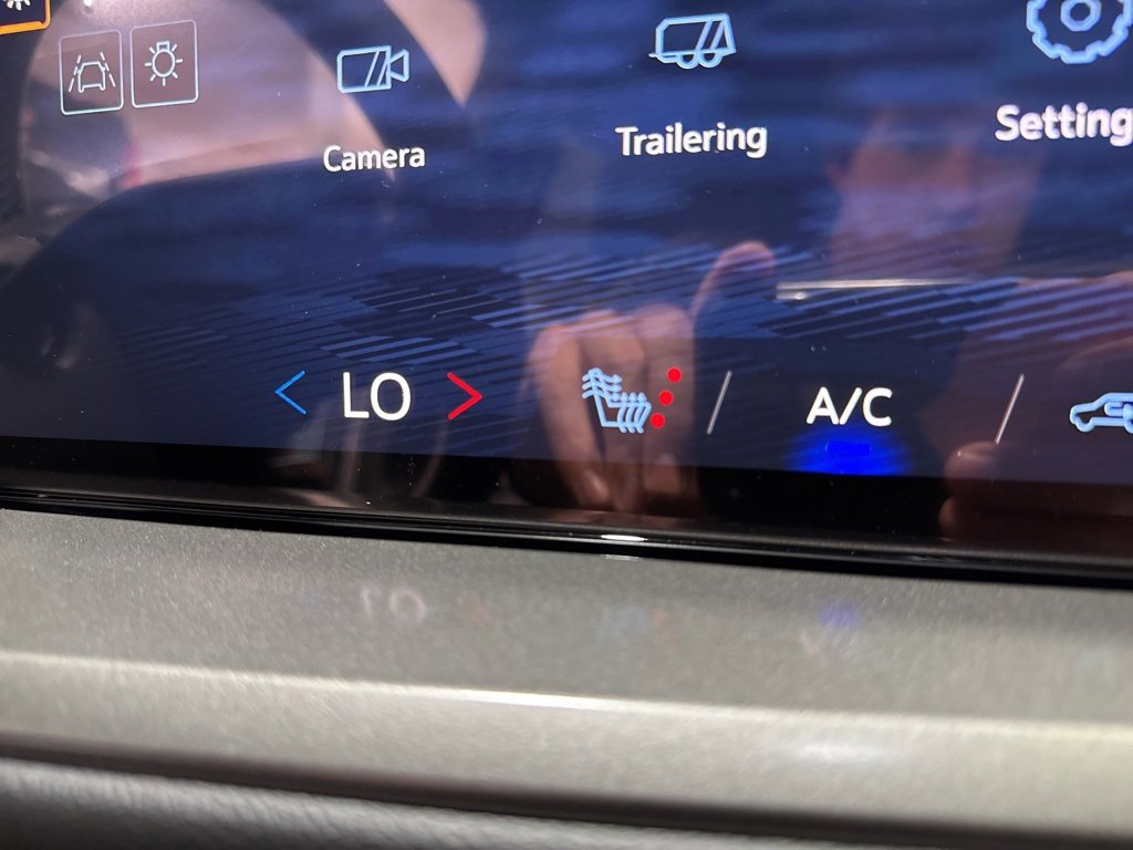 New 2026 Chevrolet Traverse LT w/ Driver Confidence Package image 30