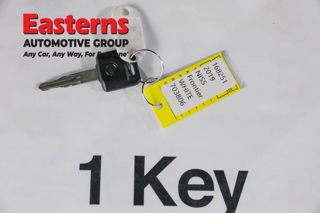 Used 2019 Nissan Frontier S image 24