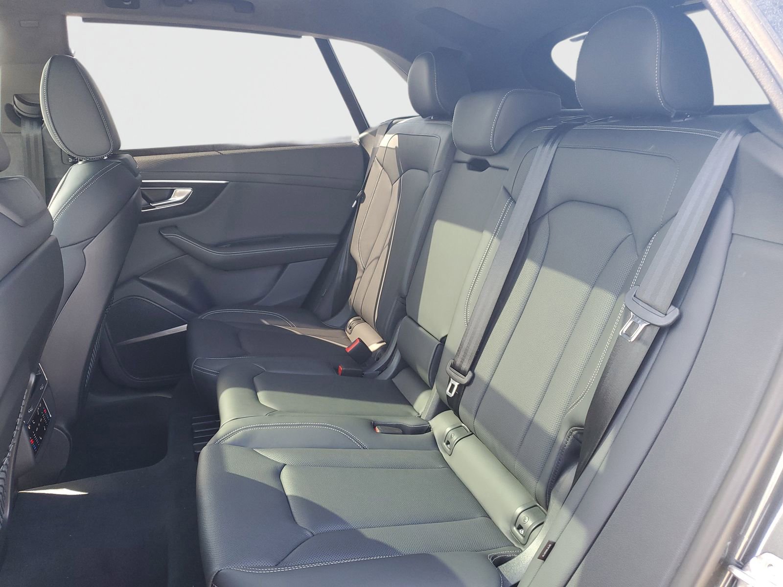 New 2026 Audi Q8 Prestige AWD/4WD image 14