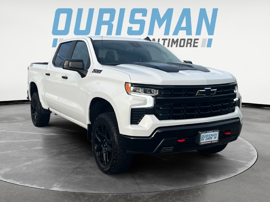 Used 2025 Chevrolet Silverado 1500 LT Trail Boss w/ Convenience Package II
