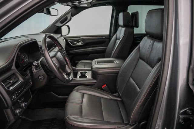 Used 2021 Chevrolet Tahoe RST w/ Luxury Package RWD image 18