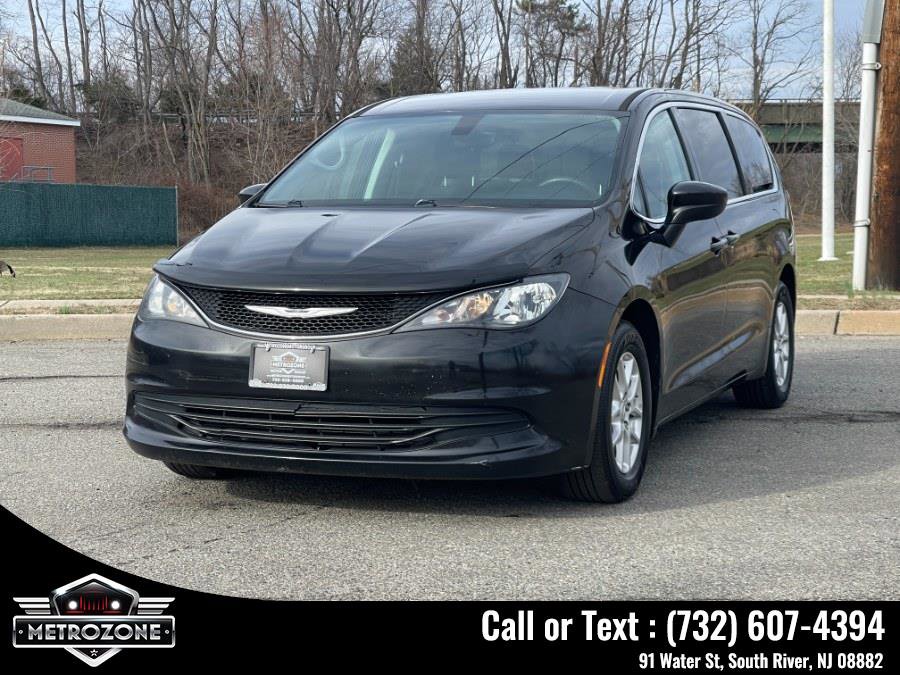 Used 2017 Chrysler Pacifica Touring