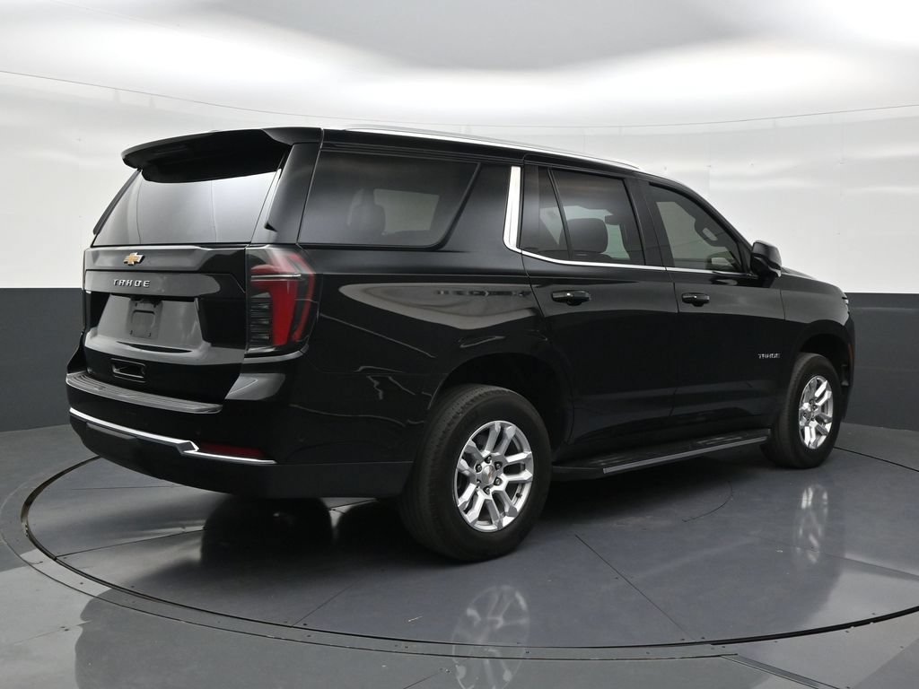 Used 2025 Chevrolet Tahoe LS RWD image 5