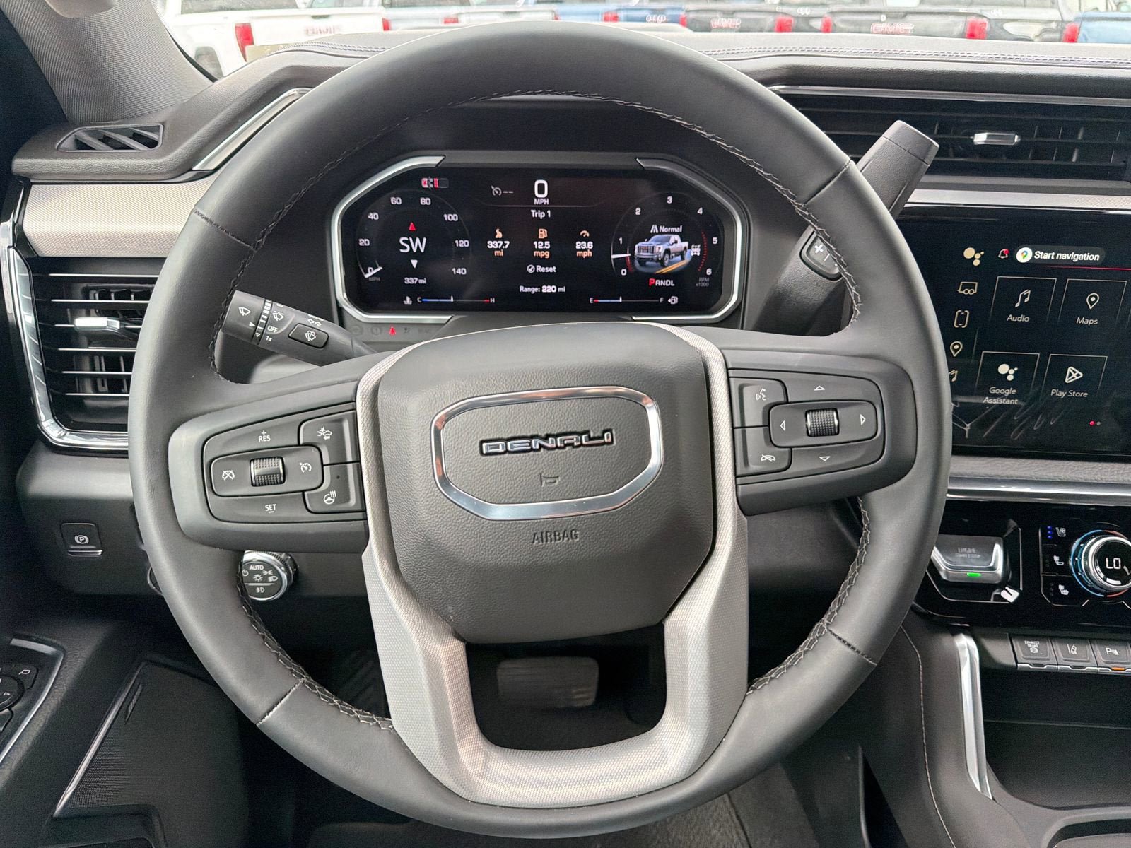 New 2026 GMC Sierra 2500 Denali w/ Denali Reserve Package AWD/4WD image 23