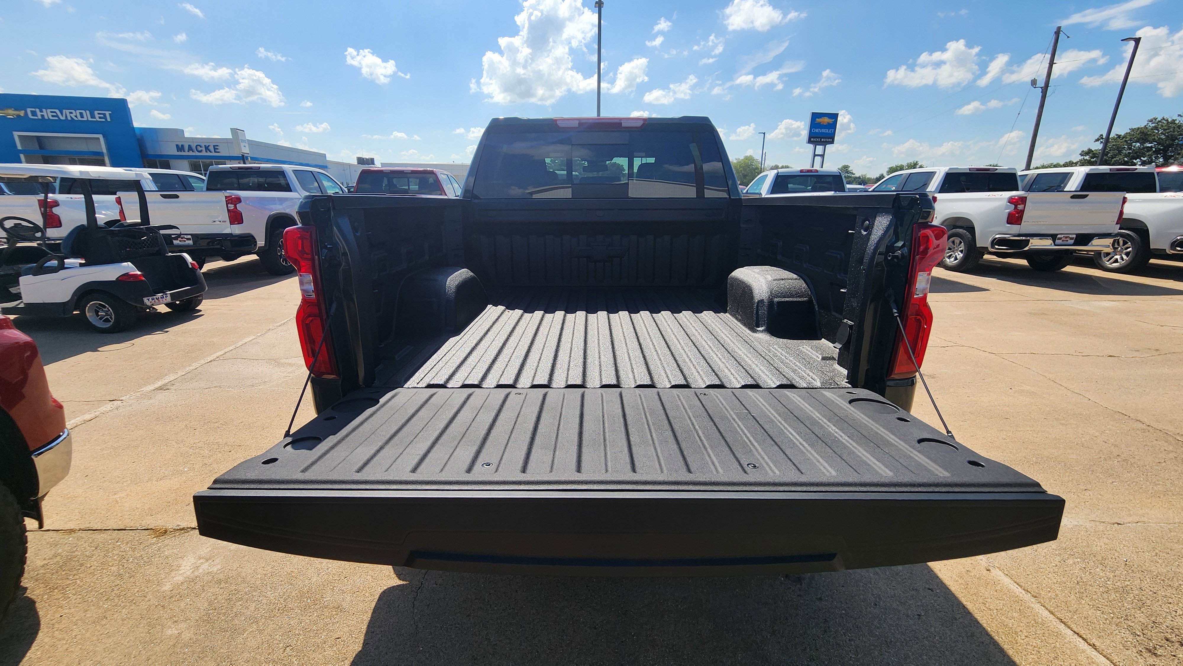 New 2025 Chevrolet Silverado 1500 LTZ w/ Z71 Off-Road Package image 6
