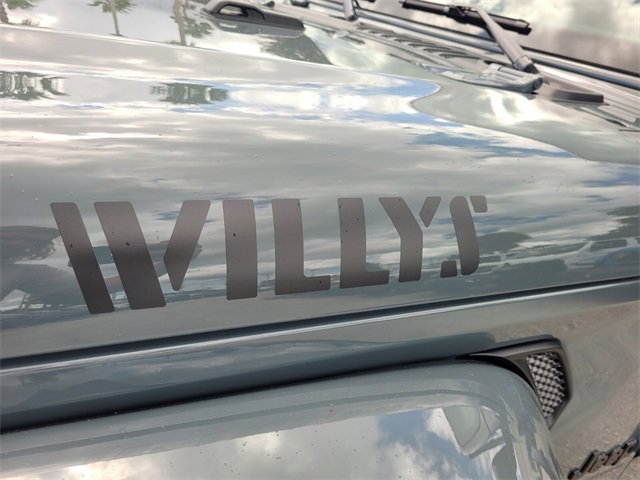 New 2025 Jeep Gladiator Sport image 3