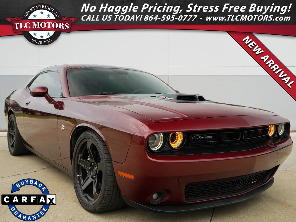 Used 2018 Dodge Challenger R/T Scat Pack RWD image 1