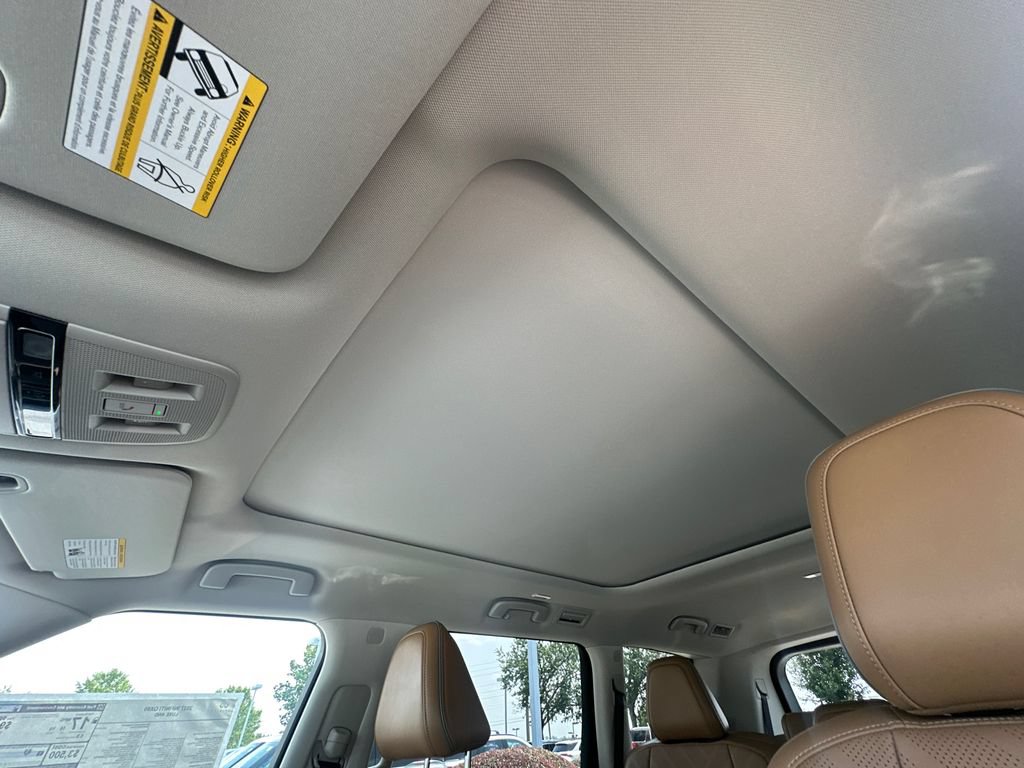New 2027 INFINITI QX80 Luxe w/ Cargo Package AWD/4WD image 28