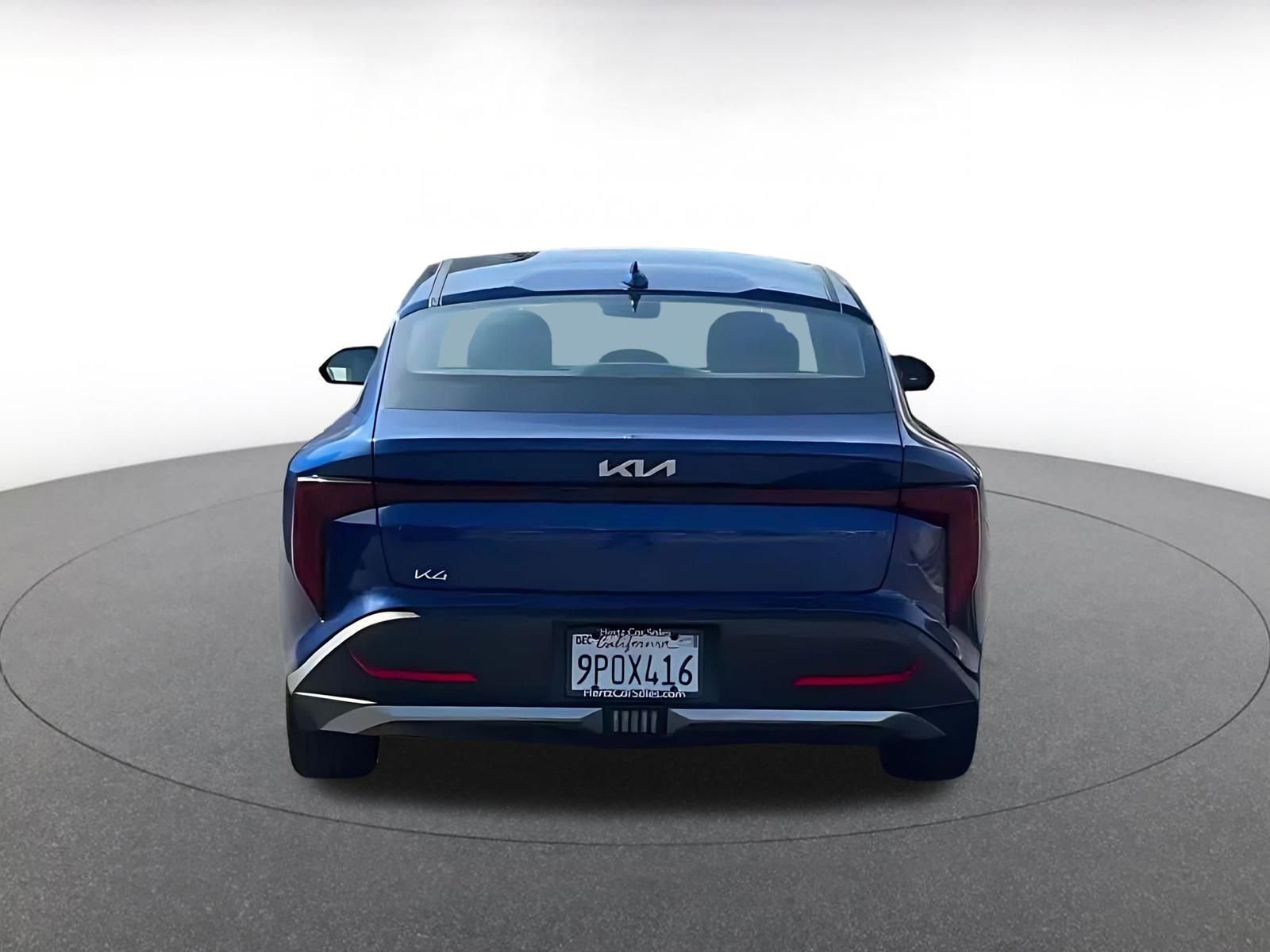 Used 2025 Kia K4 LXS image 12