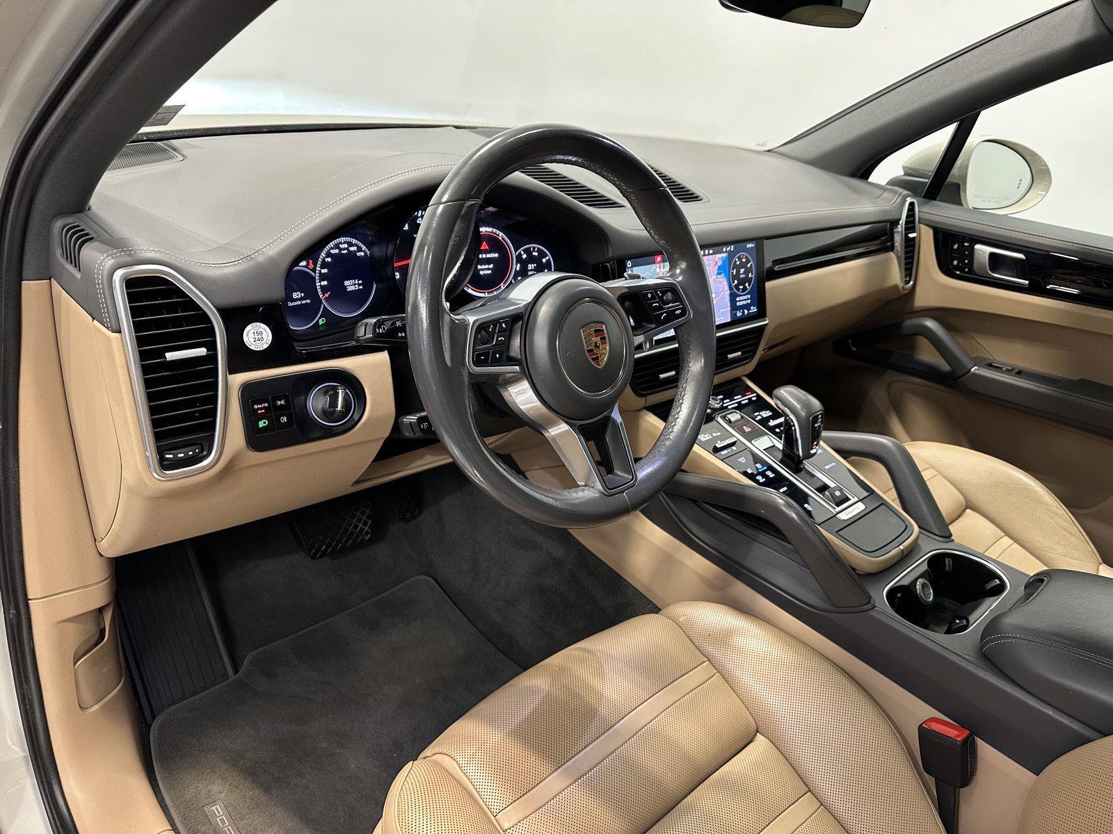 Used 2020 Porsche Cayenne AWD/4WD image 4