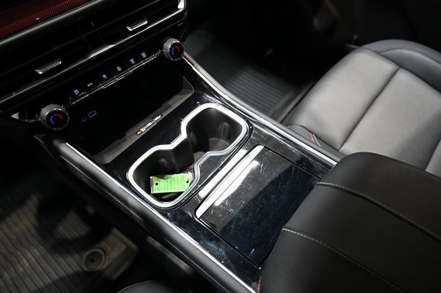 Used 2024 Chevrolet Traverse Z71 w/ LPO, Floor Liner Package image 19