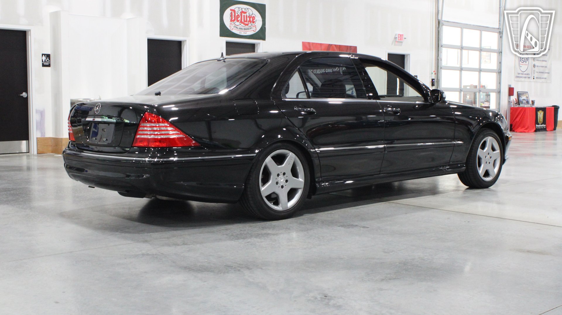 Used 2004 Mercedes-Benz S 500 image 24