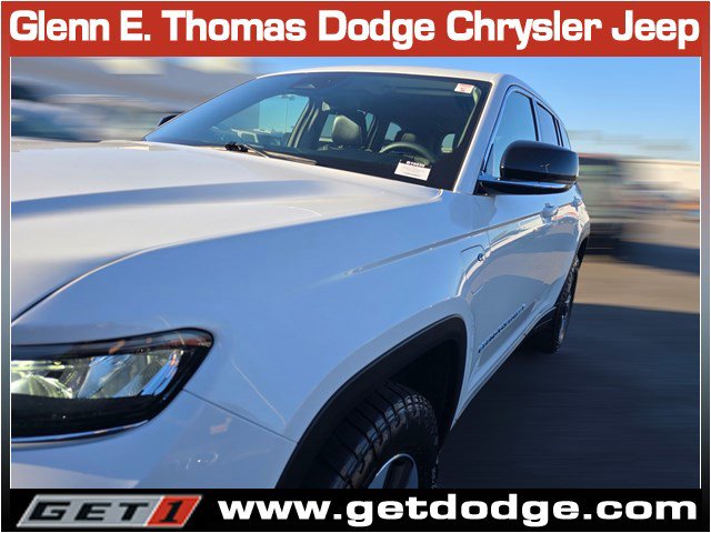 Used 2022 Jeep Grand Cherokee Limited 4xe image 4