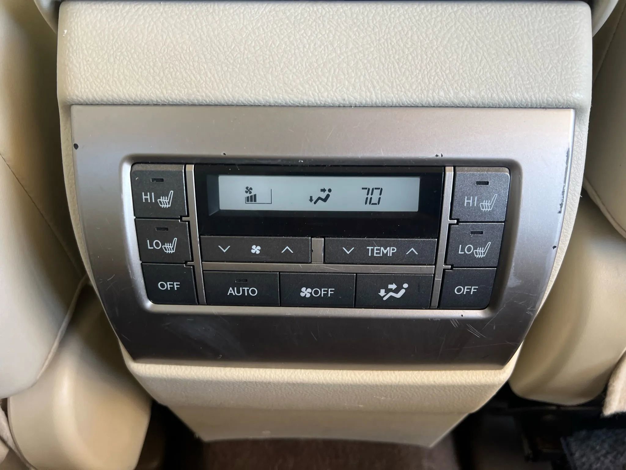 Used 2012 Lexus GX 460 image 38