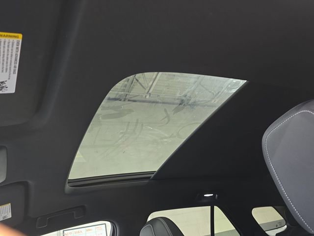 New 2025 Chevrolet Blazer EV LT image 33