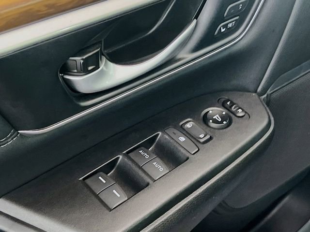 Used 2021 Honda CR-V EX-L image 17