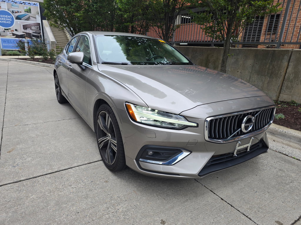 Used 2020 Volvo S60 T5 Inscription w/ Advanced Package FWD image 5