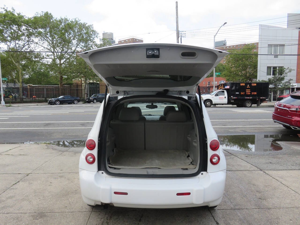 Used 2011 Chevrolet HHR LT FWD image 20