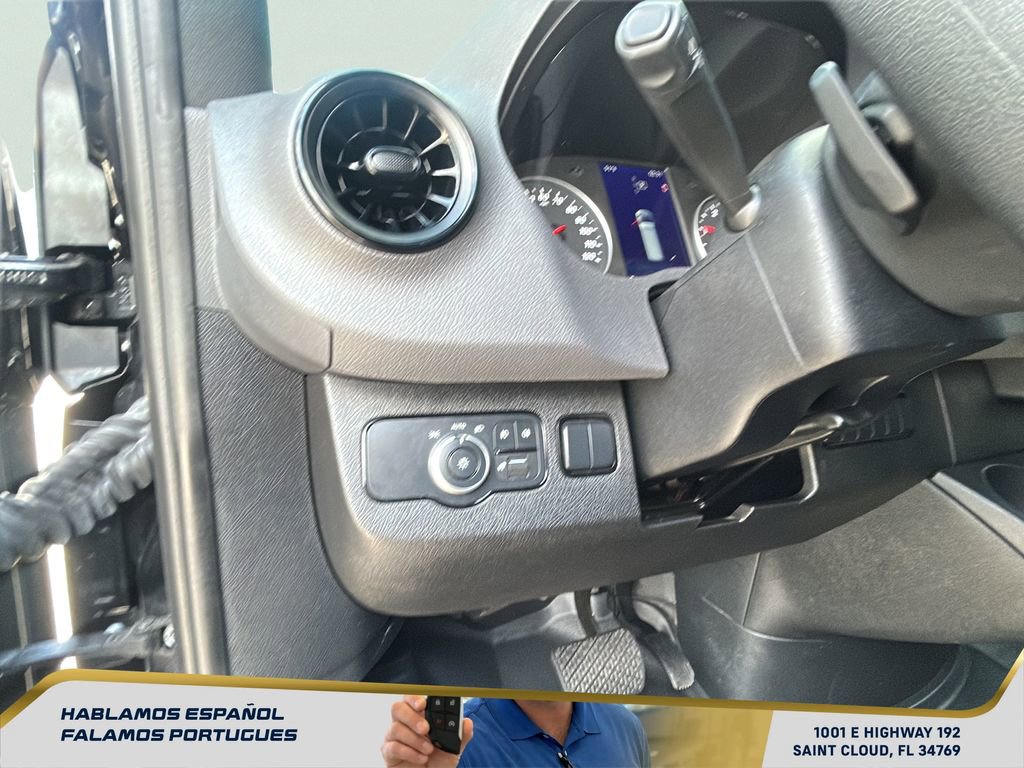 Used 2024 Mercedes-Benz Sprinter 144 Cargo image 14
