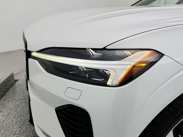 New 2026 Volvo XC60 B5 Plus w/ Protection Package Premier image 26