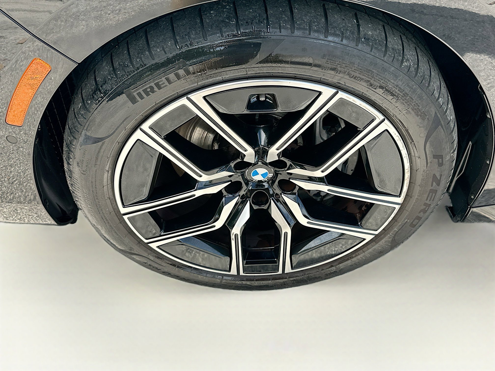 Certified 2024 BMW 740i RWD image 35