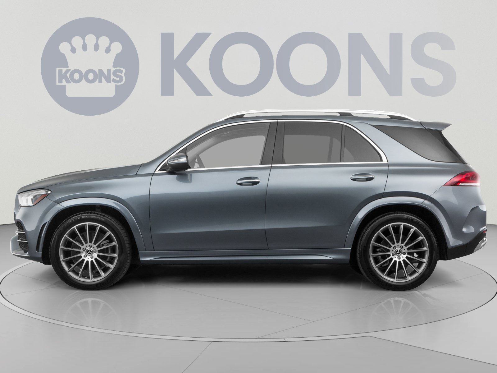 Used 2021 Mercedes-Benz GLE 450 4MATIC image 2