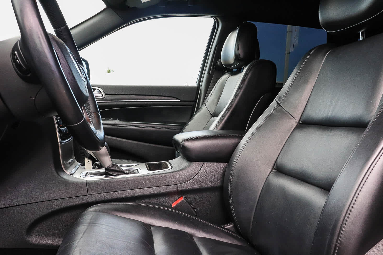 Used 2019 Jeep Grand Cherokee Limited RWD image 27