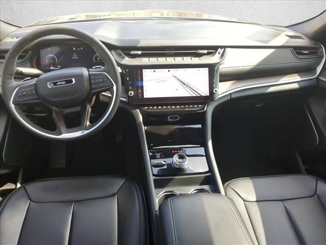 New 2026 Jeep Grand Cherokee Limited w/ Limited Altitude Package AWD/4WD image 15