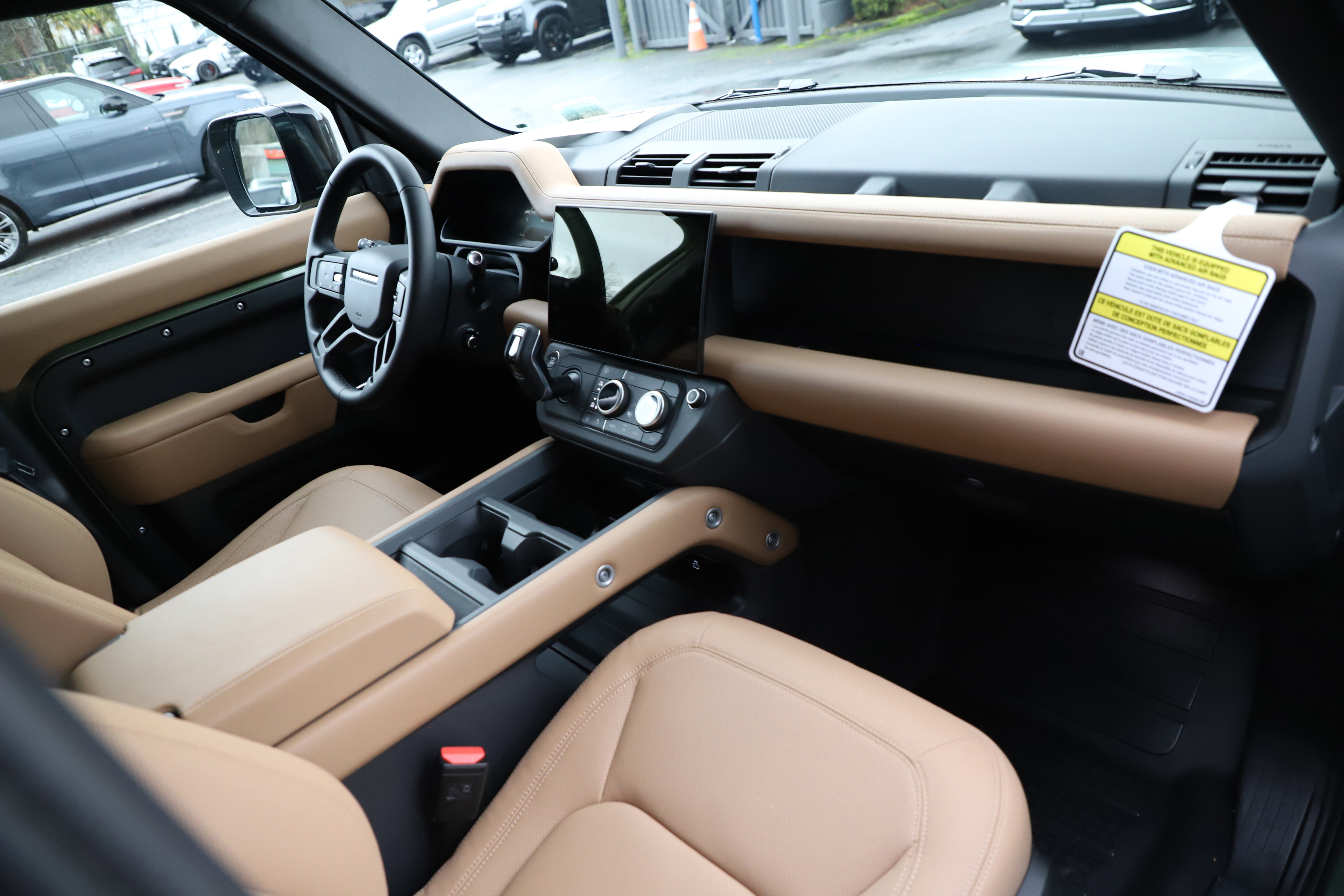 New 2026 Land Rover Defender 110 X-Dynamic SE image 9