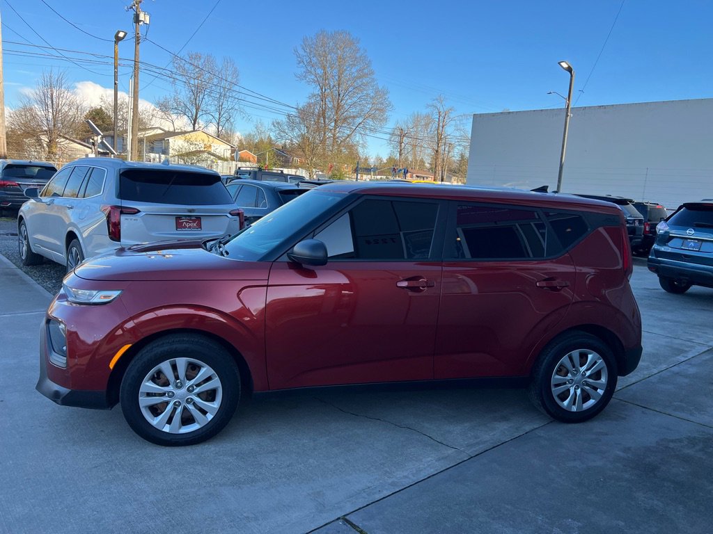 Used 2020 Kia Soul LX FWD image 4