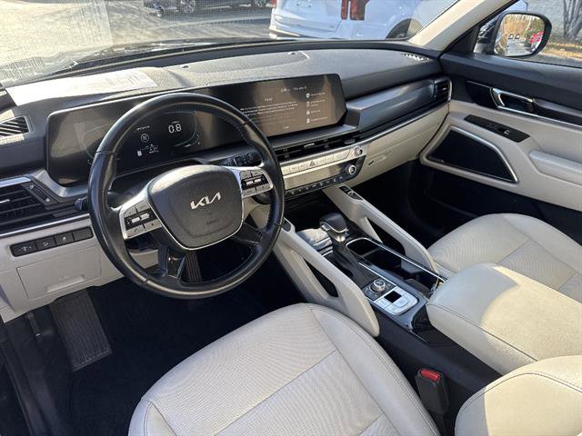 Used 2023 Kia Telluride S image 7