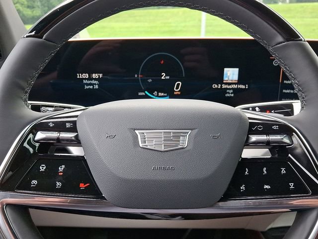 New 2026 Cadillac Vistiq Sport w/ LPO, Floor Liner Package image 15