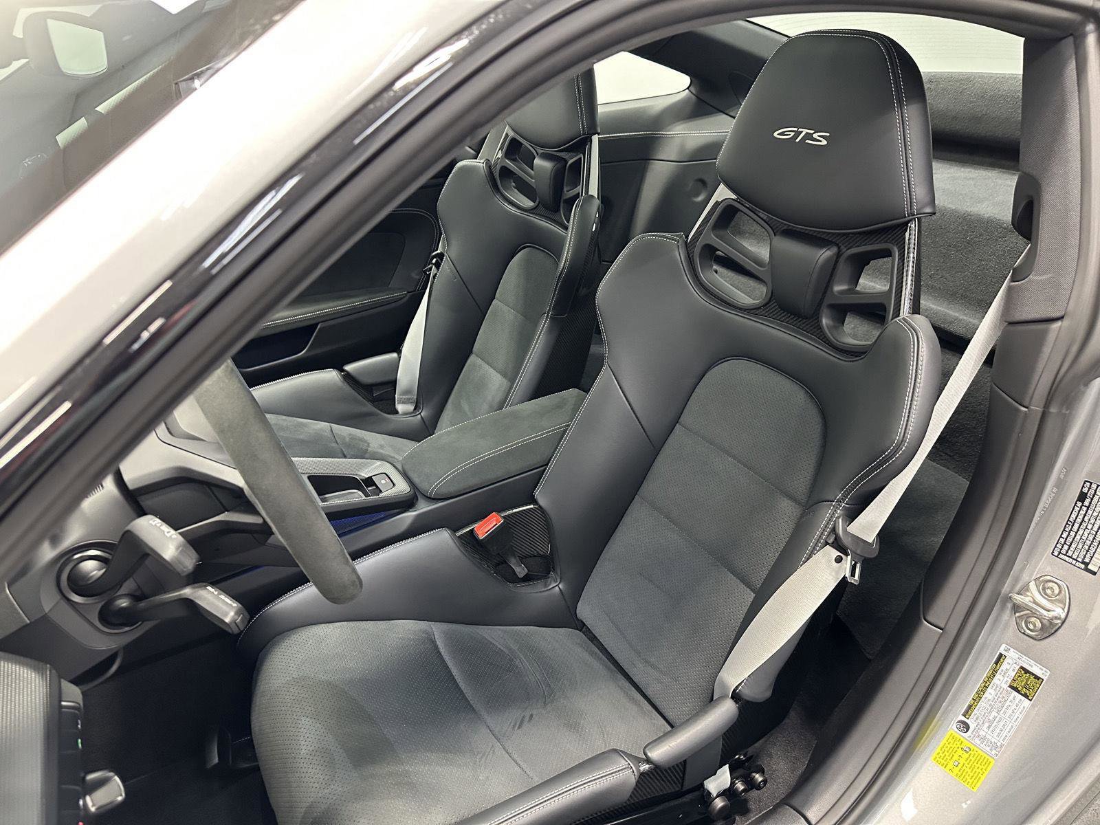 Certified 2024 Porsche 911 Carrera GTS image 6