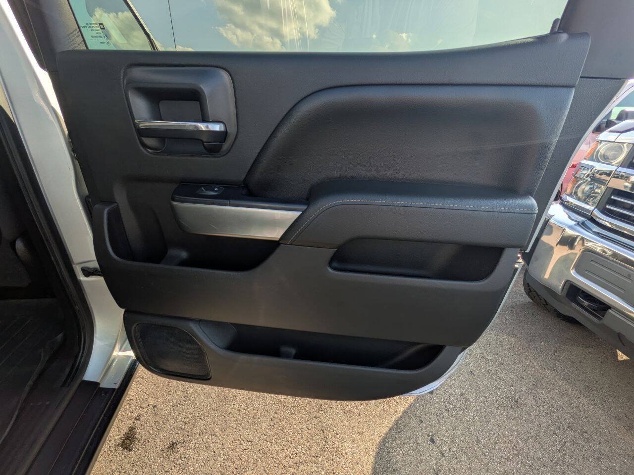 Used 2015 Chevrolet Silverado 1500 LT w/ All Star Edition AWD/4WD image 26