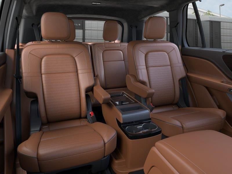 New 2026 Lincoln Aviator Black Label AWD/4WD image 11