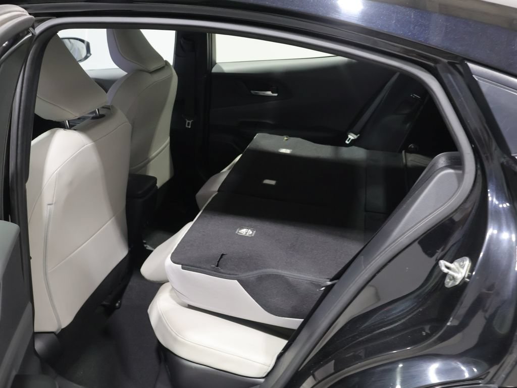 Used 2024 Toyota Prius Limited w/ Limited Premium Package FWD image 19