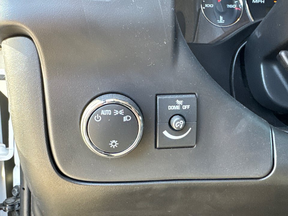 New 2025 GMC Savana 2500 w/ Driver Convenience Package RWD image 31