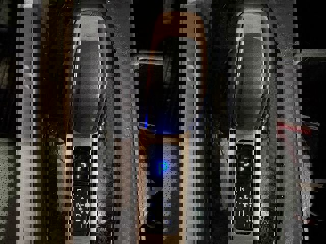 Used 2025 Toyota Grand Highlander AWD Hybrid image 29